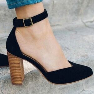 Soludos Black and Tan Block Heel Shoes